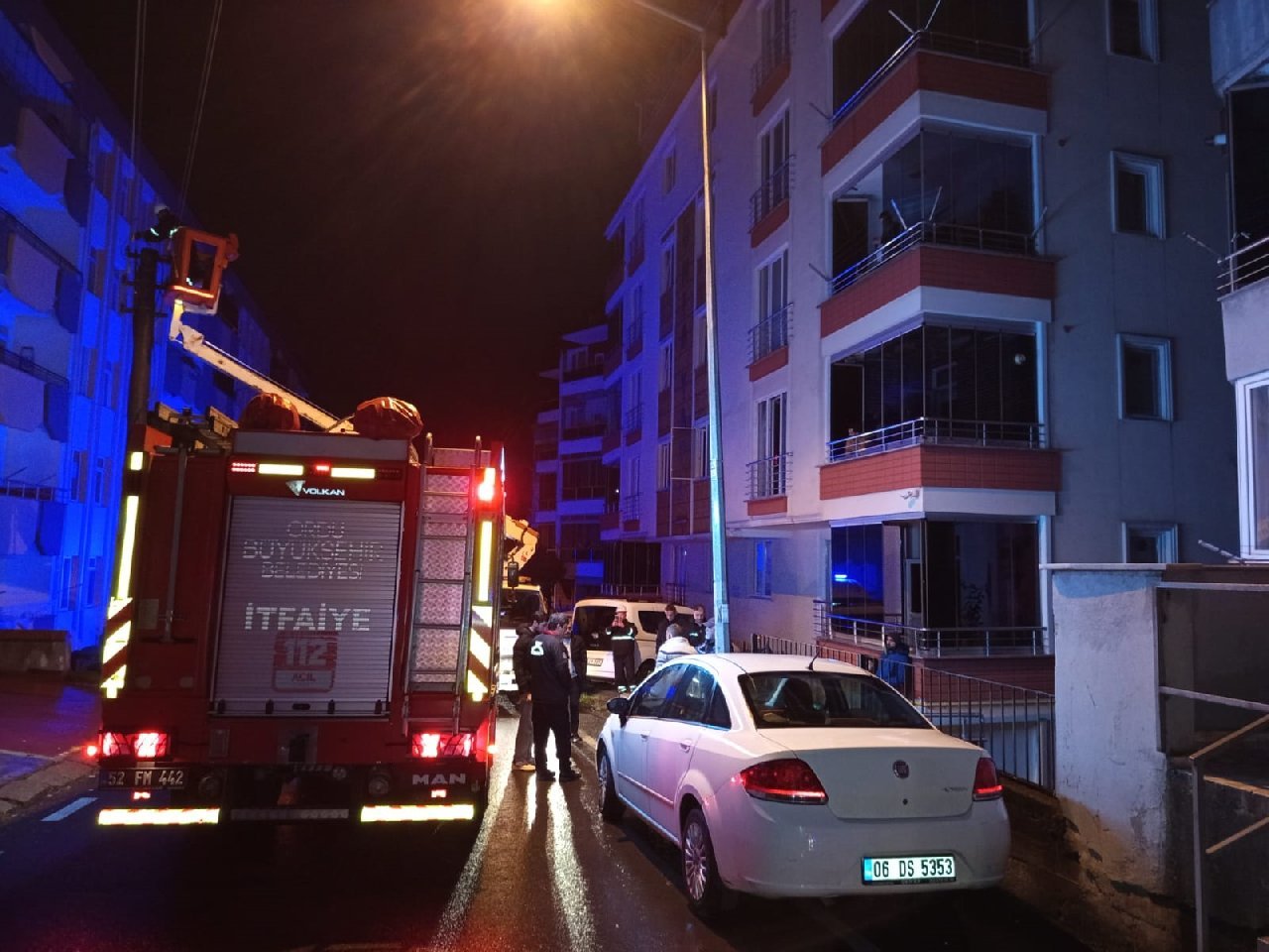 Ordu’da yangından aynı aileden 5 kişi dumandan etkilendi